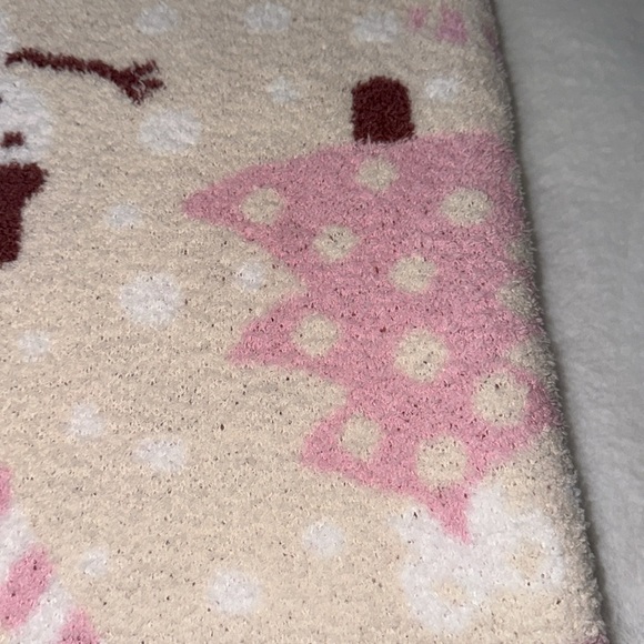 Cupcakes and Cashmere Christmas oversize RARE snowman throw ☃️☃️⛄️❄️ - Picture 4 of 9